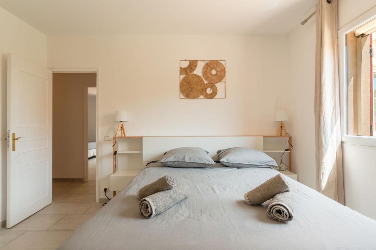 Villa Vue Mer Presqu'Ile De Giens Avec Piscine 耶尔 外观 照片