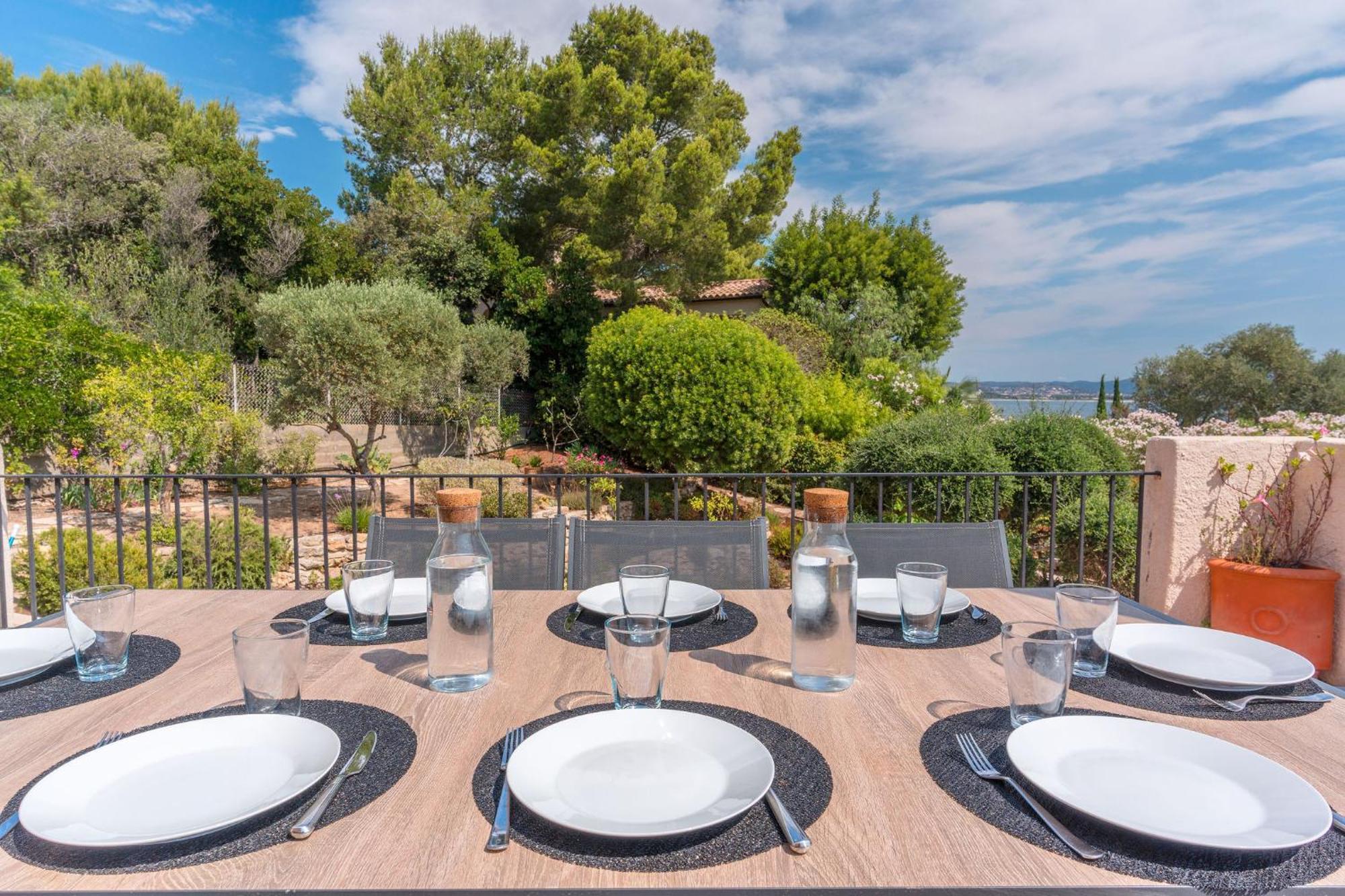 Villa Vue Mer Presqu'Ile De Giens Avec Piscine 耶尔 外观 照片